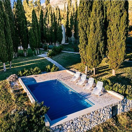 Country House Uros In Nature With Pool Lovorno Exterior photo
