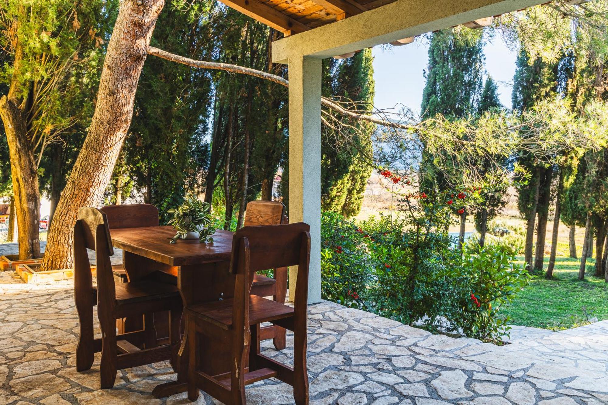 Country House Uros In Nature With Pool Lovorno Exterior photo